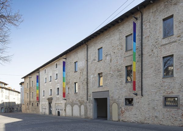 *813 - Bergamo, Galleria d’arte moderna.