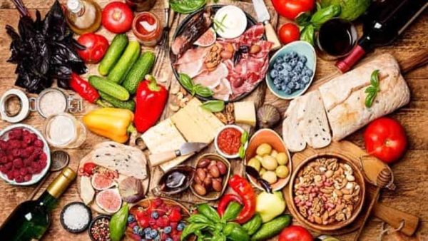 74 - A TAVOLA: IL CIBO, UNA LUNGA STORIA EVOLUTIVA E CULTURALE (NOVITA')