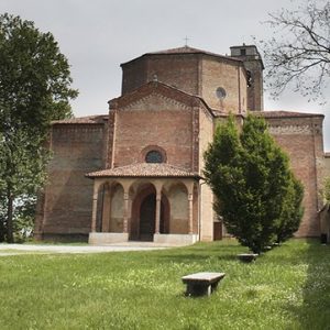 *820  – BRESSANORO E CREMA