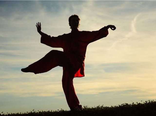 34 TAI CHI CHUAN INTERMEDIO B