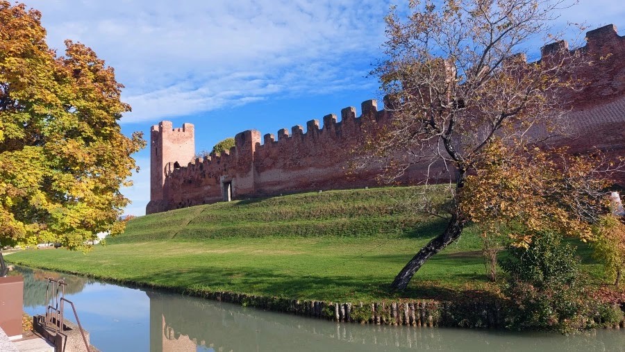 800 - LE CITTA’ MURATE. CITTADELLA E CASTELFRANCO VENETO.